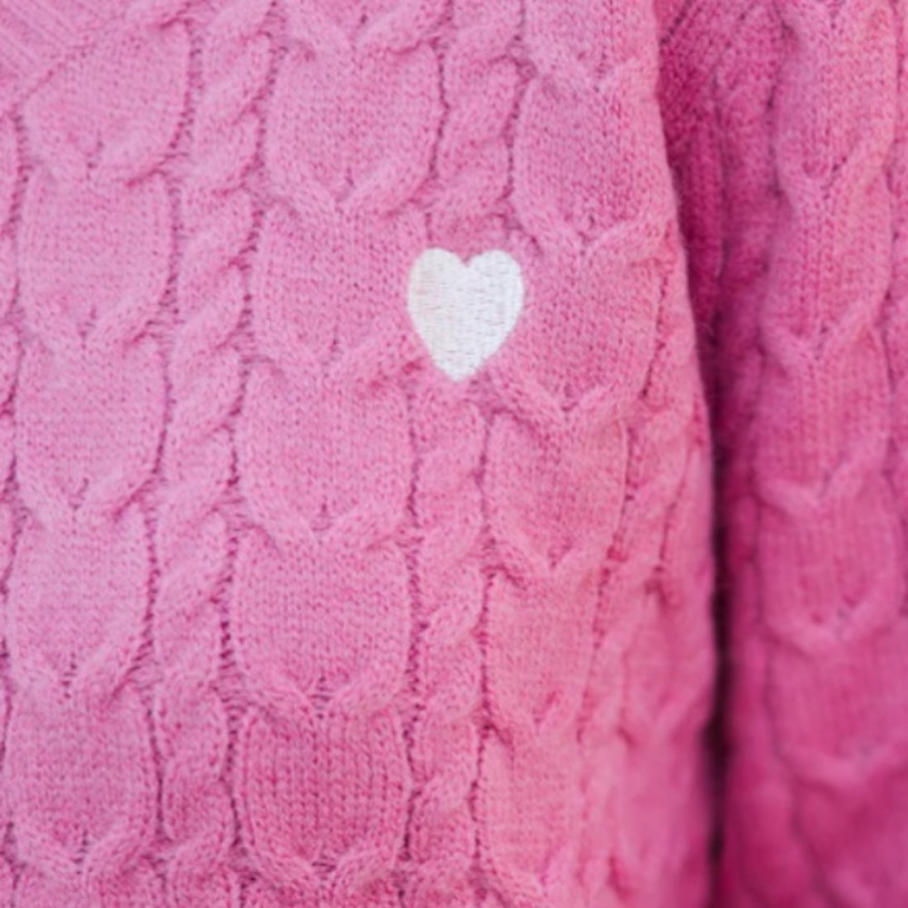 Shop the Mint NWOT Pink V-Neck Cable Knit Sweater🩷Valentine’s Day🩷 - Picture 9 of 16